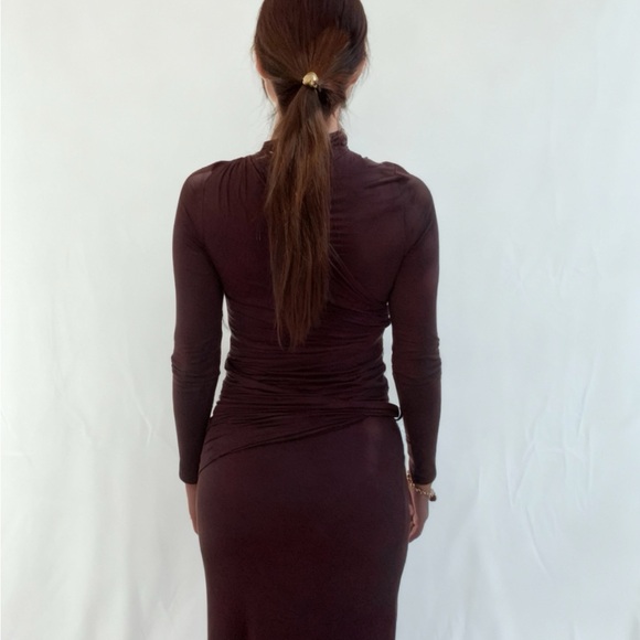 Brown midi dress with silver rings - Picture 4 of 4